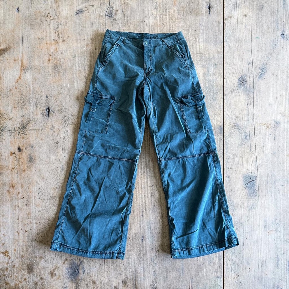 American Eagle Super High Rise Baggy Wide Leg Cargo Pants Gray Size 8 Regular